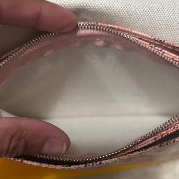 RARE Goyard Pink Plumet Wallet Crossbody Bag - Picture 10 of 16